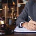Why Should You Hire Civil Litigation Lawyers: A Complete Guide
